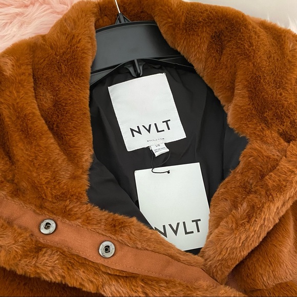 ❌Sold❌BNWT Cognac NVLT Women’s Faux Bunny Fur Puffer - Picture 4 of 9